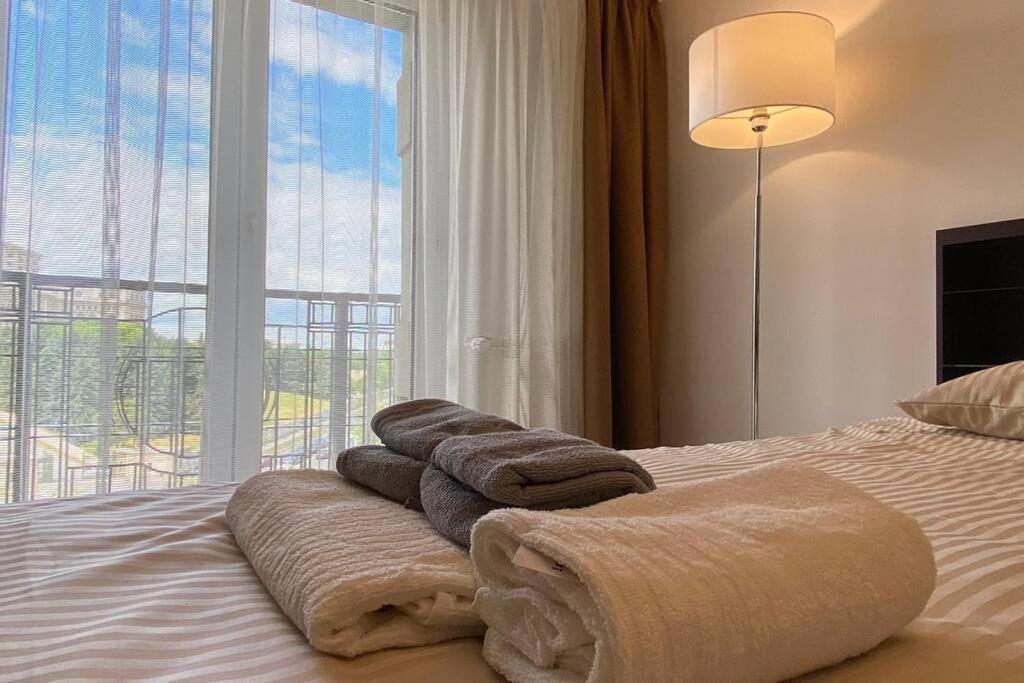 New Luxury Flat In Front Of The Parliament At Unirii Lejlighed Bukarest Eksteriør billede